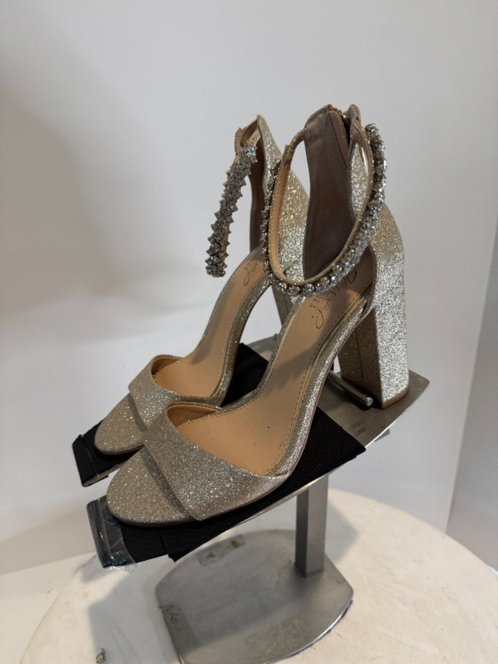 Jewel Badgley Mischka Badgley Mischka Collection Louise Ankle Strap Sandal